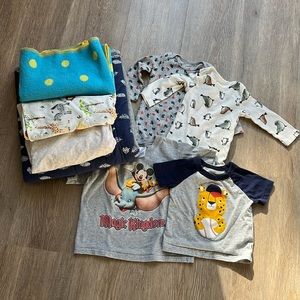 Boys Bundle, 3 tops, 3 blankets. Various sizes and brands.